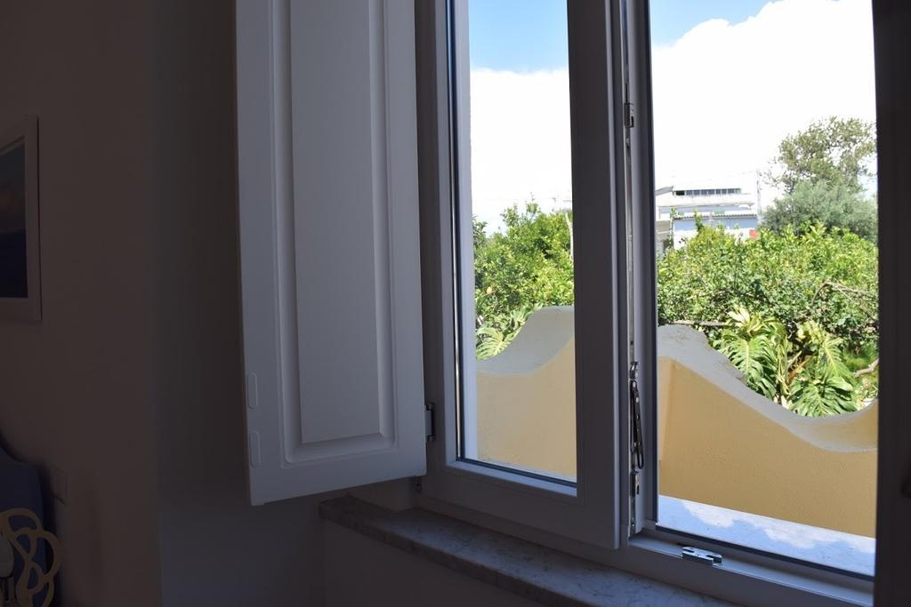 La Casa Di Cirro Apartment โปรชิดา ภายนอก รูปภาพ
