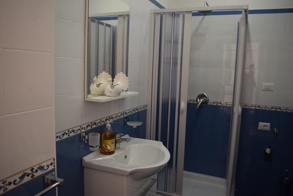 La Casa Di Cirro Apartment โปรชิดา ภายนอก รูปภาพ
